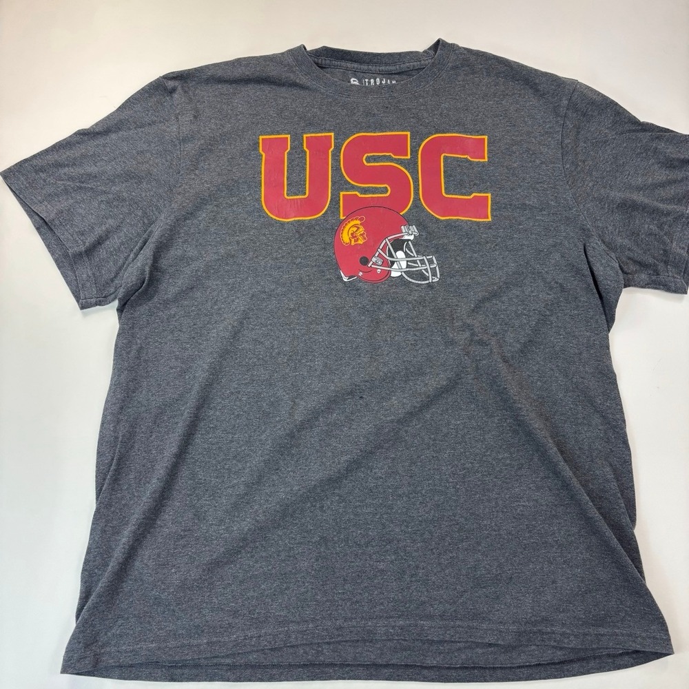 Trojan USC Trojans Football Helmet Graphic T-Shirt Gray Mens Size XL‎